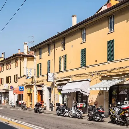 Apartman Dapezz Viavai Tourist House Bologna