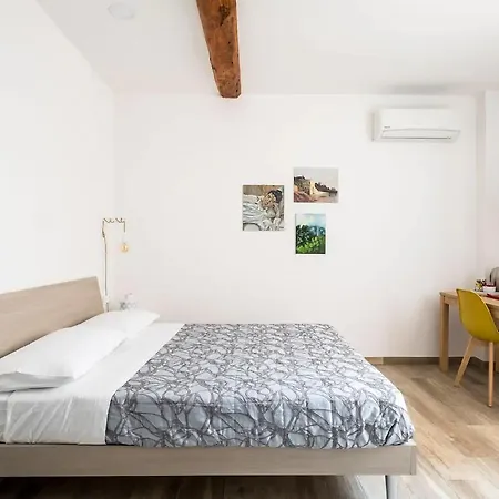 Dapezz Viavai Tourist House Bologne